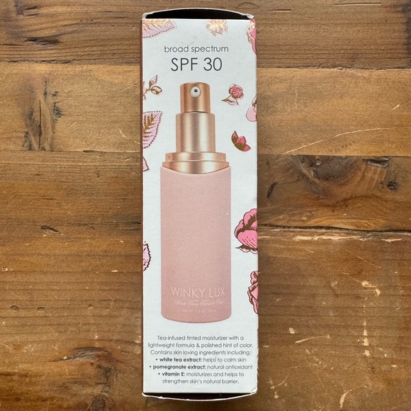 NWT Winky lux spf 30 tinted moisturizer shade rich Tint - Picture 4 of 6